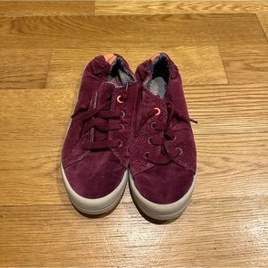 Cat & Jack burgundy velvet slide on shoes kids size 2